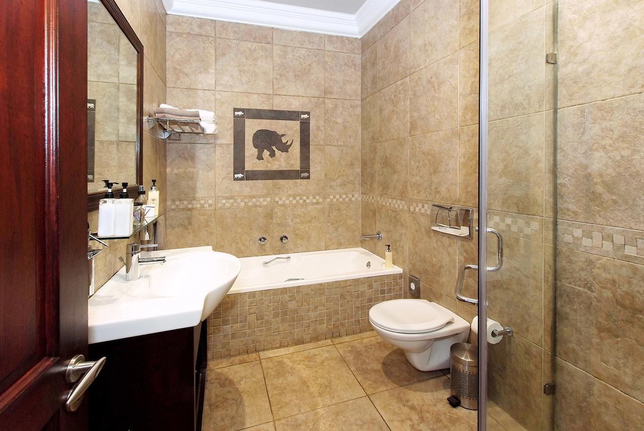 Ushaka Manor Guest House เดอร์บัน ภายนอก รูปภาพ